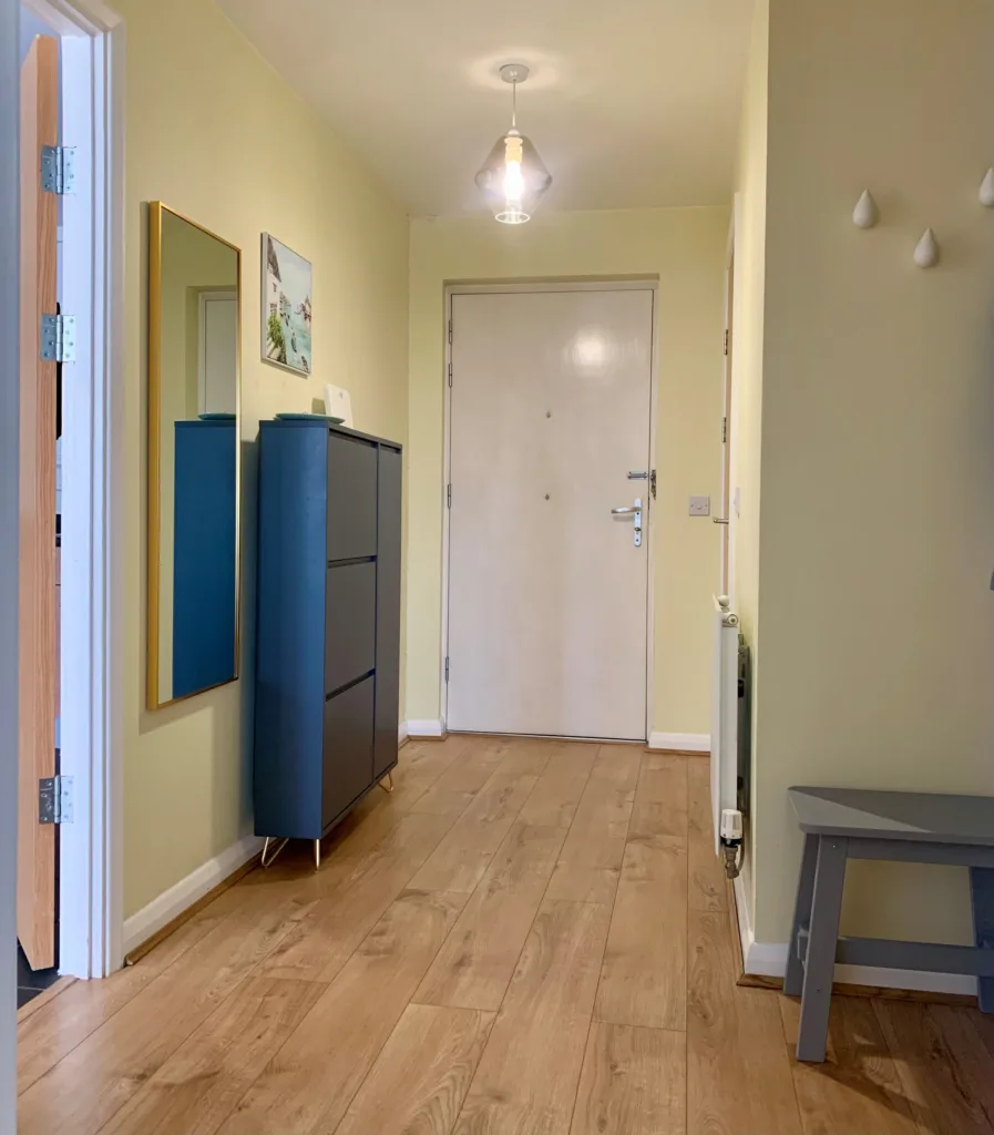 hallway 897x1024 jpg