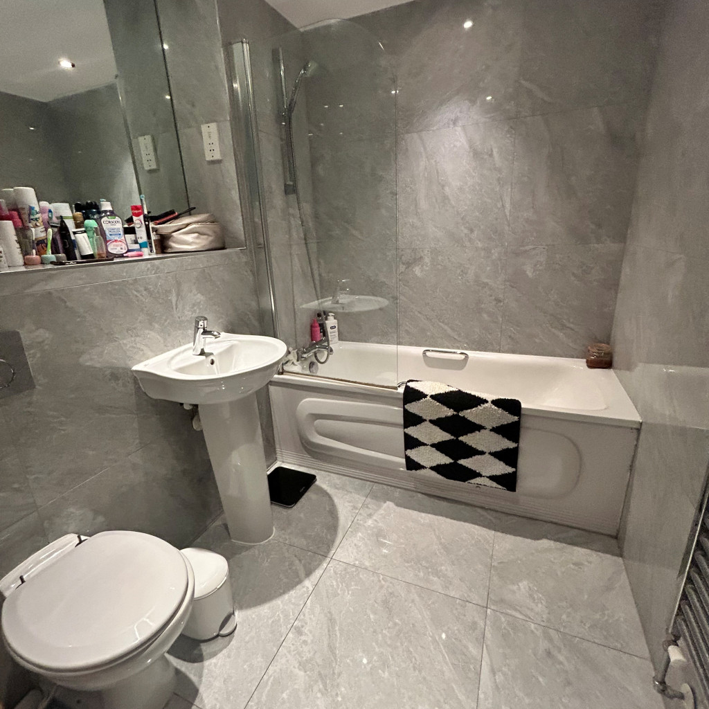 Bathroom 2