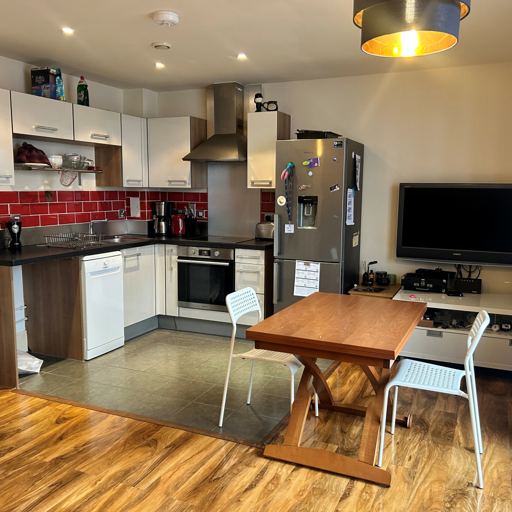Kitchen 4