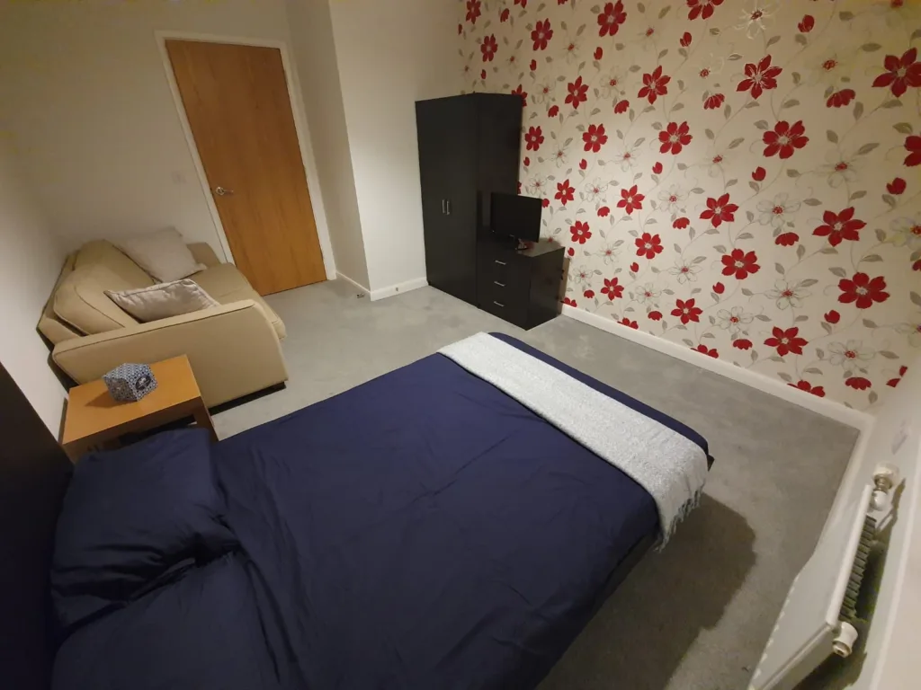 37 Rivers Apartments, N17 11 bedroom 1024x768 jpg