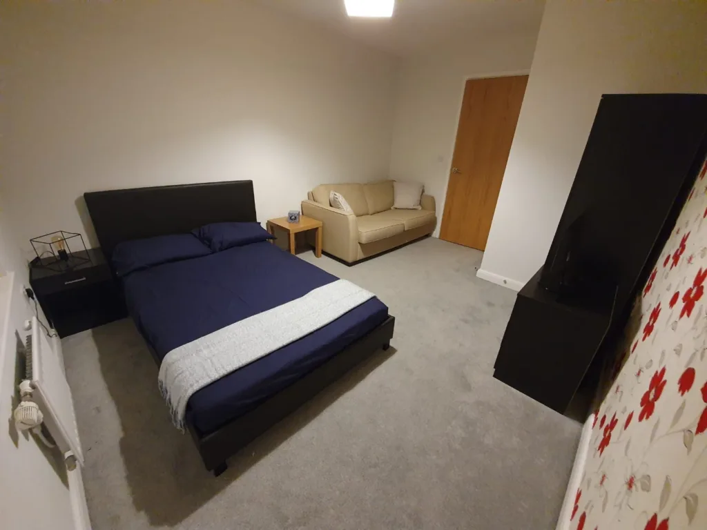 37 Rivers Apartments, N17 10 bedroom 4 1024x768 jpg