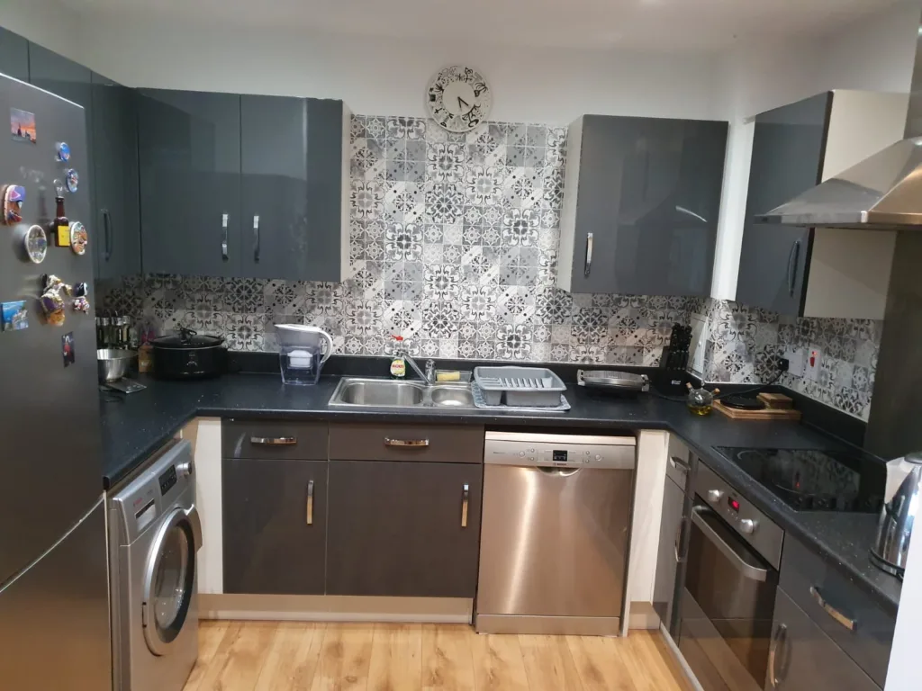 37 Rivers Apartments, N17 5 kitchen 1024x768 jpg